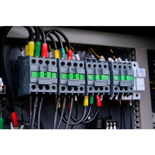 Κοχλιωτός συμπιεστής 3 σε 1 11 kW | 1500 l/min | Δεξαμενή 500 l και αφυγραντήρας